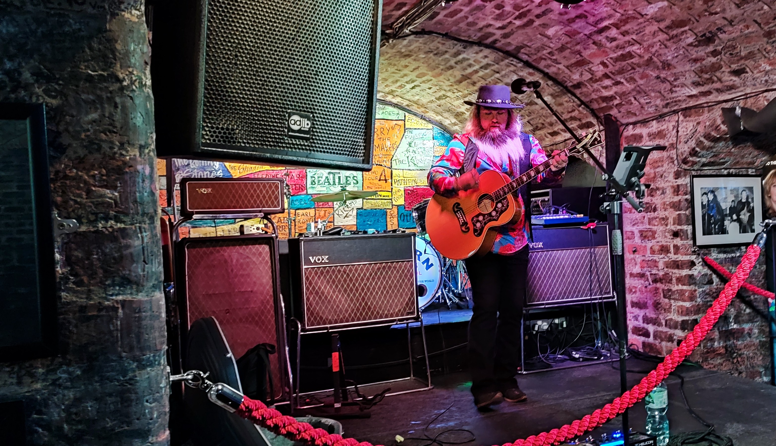 BeatlesTribute_JonnyParry2025-05-15CavernClubLiverpoolUK (1).jpg
